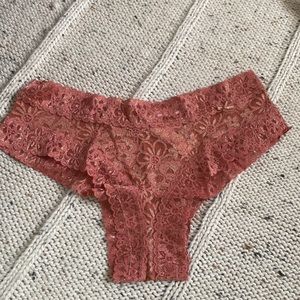Victoria’s Secret Lace Cheeky Panties Sz M